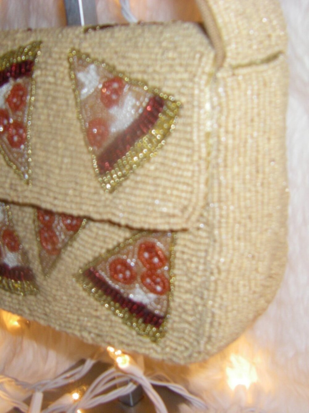 Viral Beaded Bag by Express Edit Tan/Red/Gold Pizza Slice Shoulder Bag NWT - Picture 5 of 13